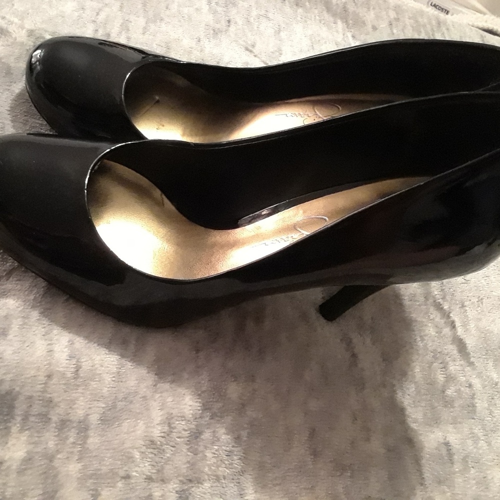 Jessica Simpson heels